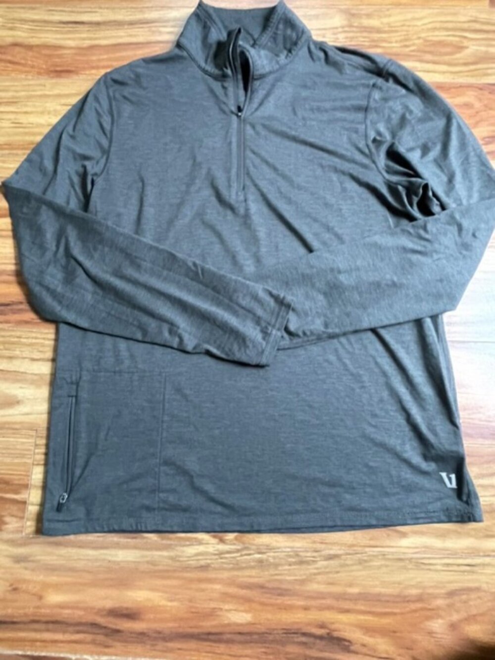 Vuori Men's Ease Performance Half Zip Pullover V221, Gray, Medium Size